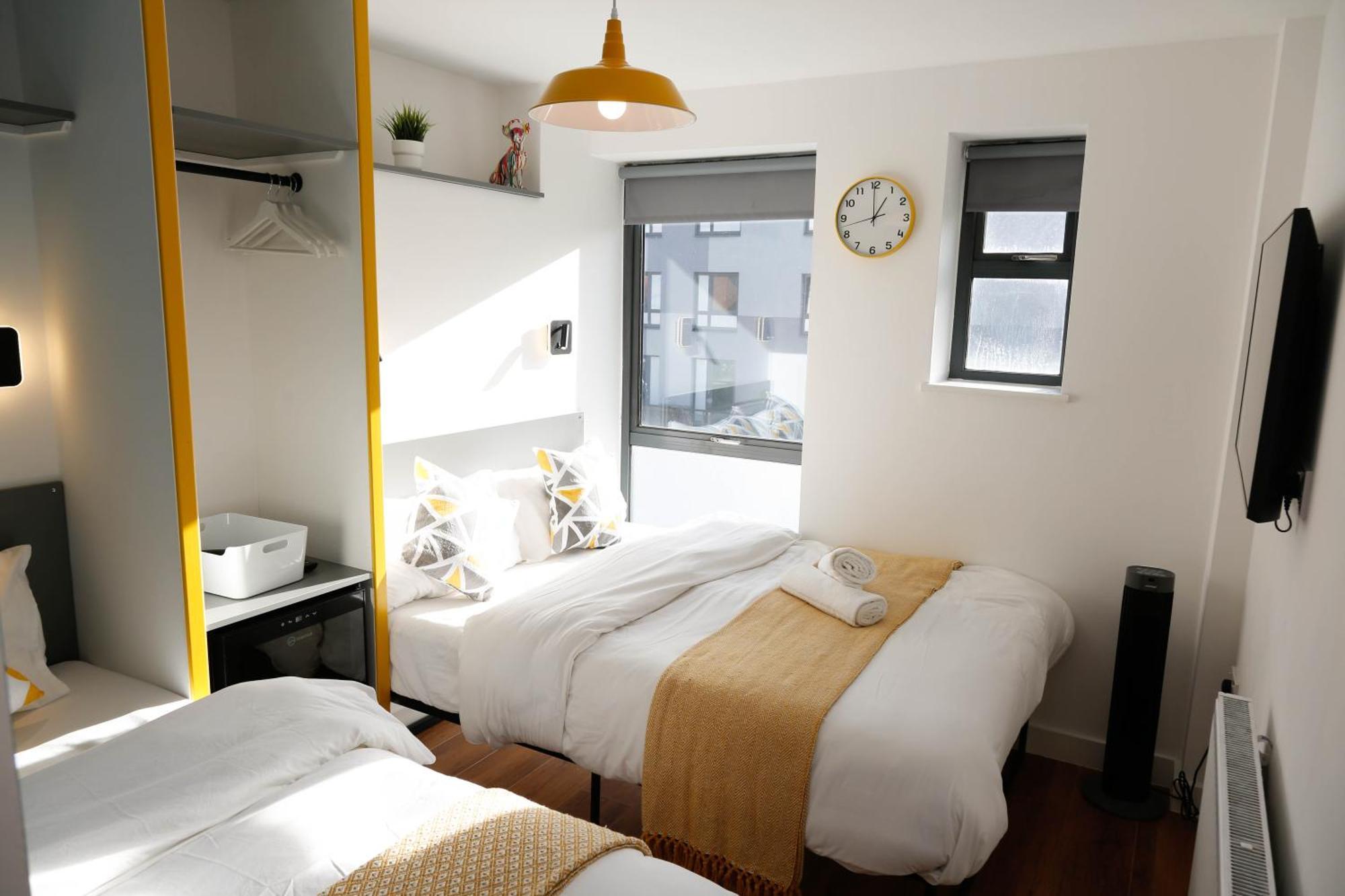 New Luxury Rooms In The Heart Of London Next To Shops, Cafes, Bars & Metro With Shared Bathrooms エクステリア 写真