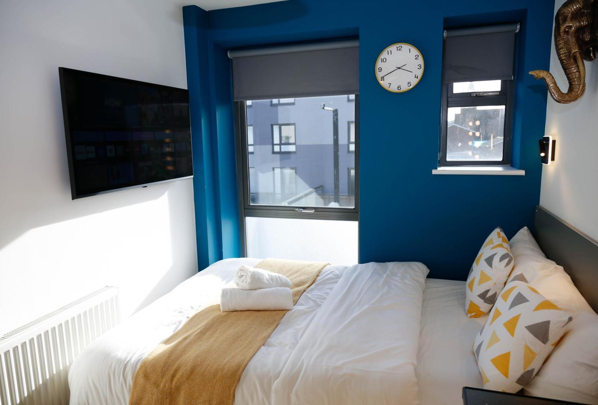 New Luxury Rooms In The Heart Of London Next To Shops, Cafes, Bars & Metro With Shared Bathrooms エクステリア 写真