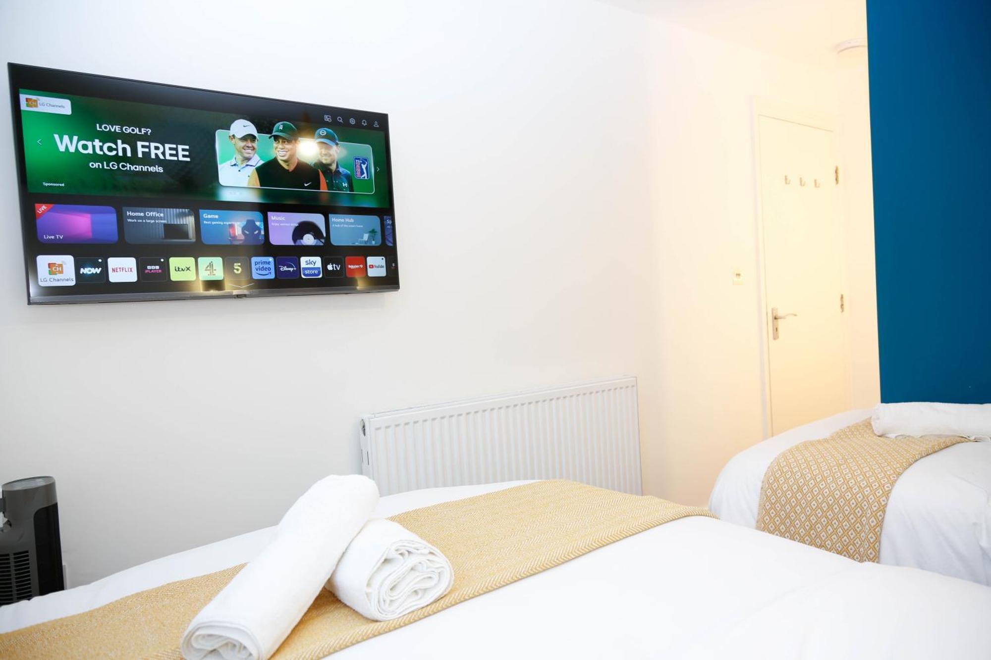 New Luxury Rooms In The Heart Of London Next To Shops, Cafes, Bars & Metro With Shared Bathrooms エクステリア 写真