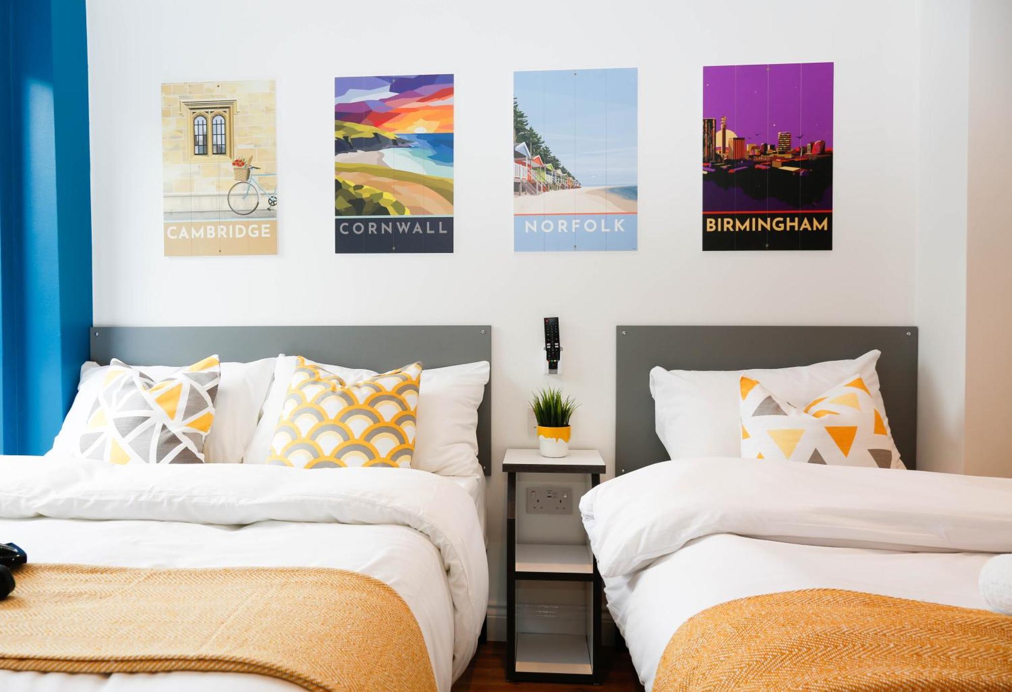 New Luxury Rooms In The Heart Of London Next To Shops, Cafes, Bars & Metro With Shared Bathrooms エクステリア 写真