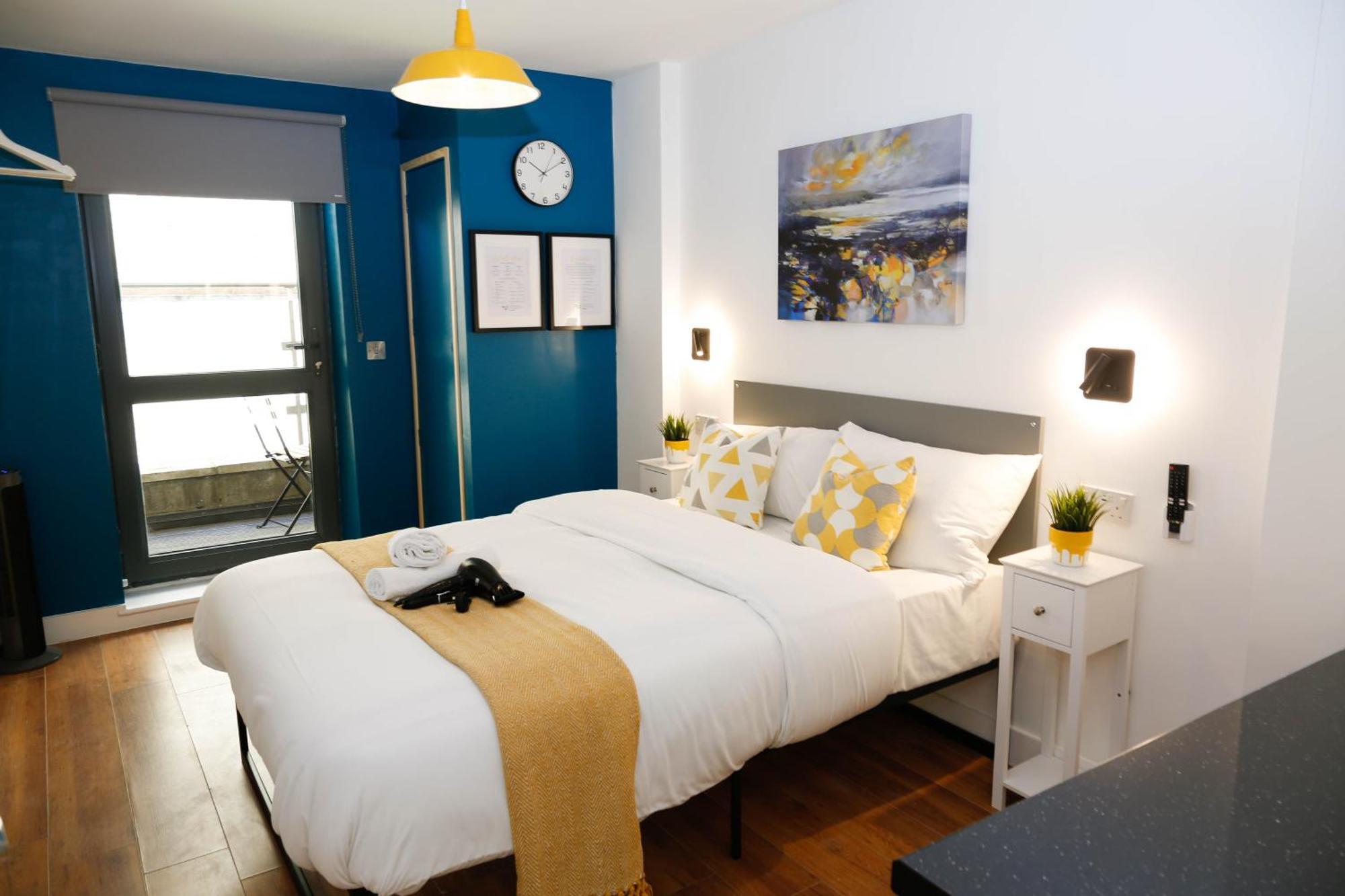 New Luxury Rooms In The Heart Of London Next To Shops, Cafes, Bars & Metro With Shared Bathrooms エクステリア 写真