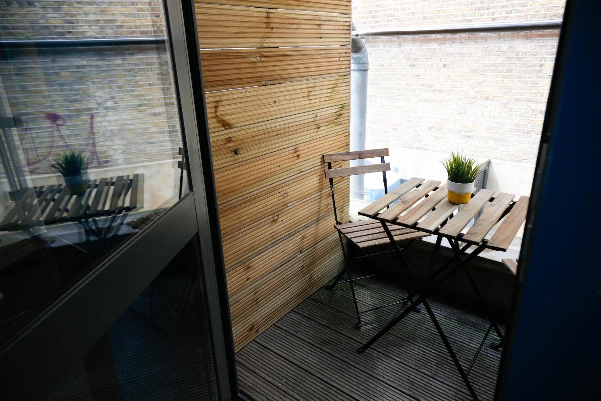 New Luxury Rooms In The Heart Of London Next To Shops, Cafes, Bars & Metro With Shared Bathrooms エクステリア 写真