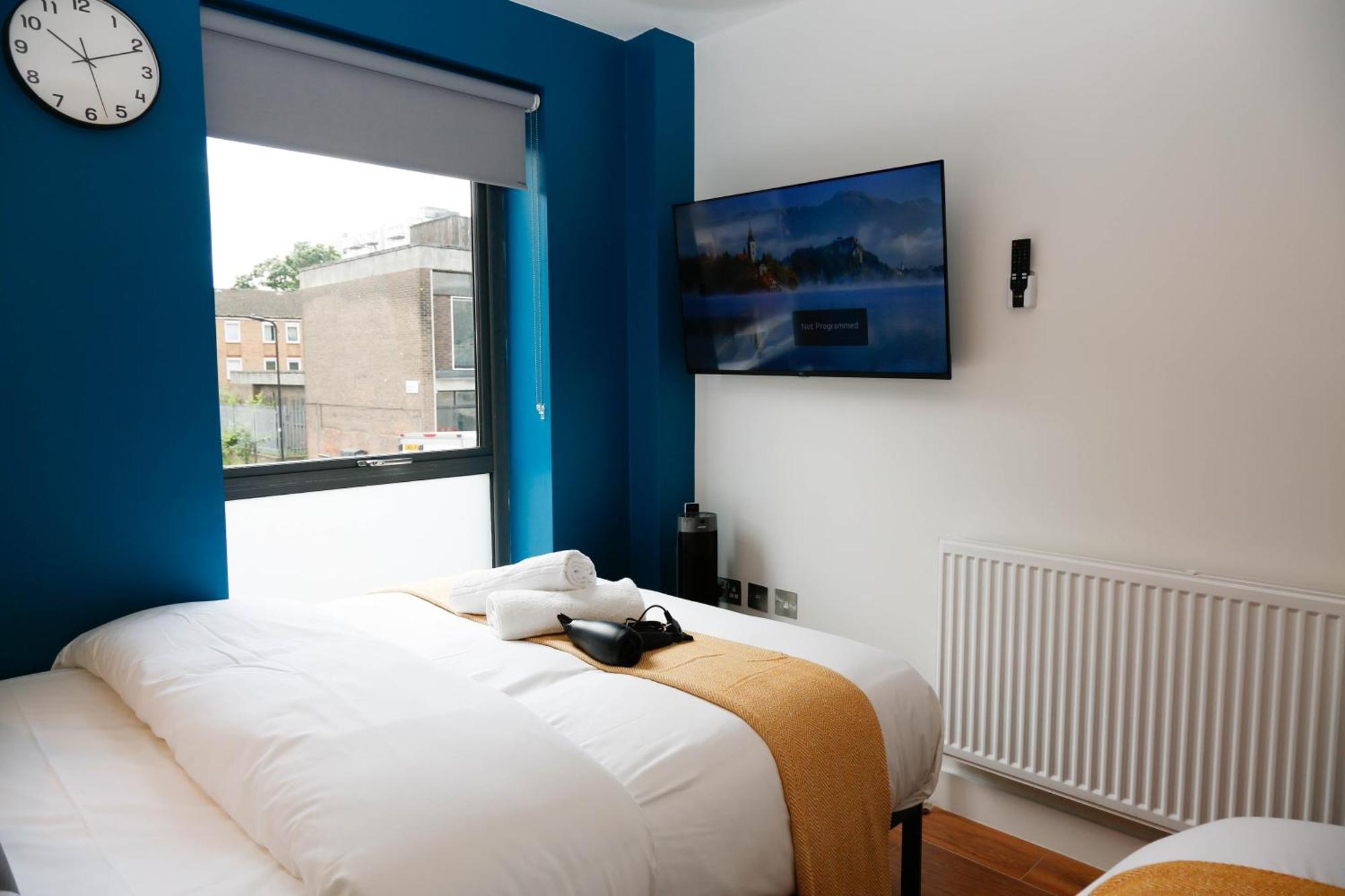 New Luxury Rooms In The Heart Of London Next To Shops, Cafes, Bars & Metro With Shared Bathrooms エクステリア 写真